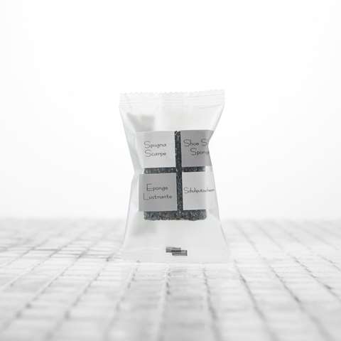 Neutra, Shoeshine sponge