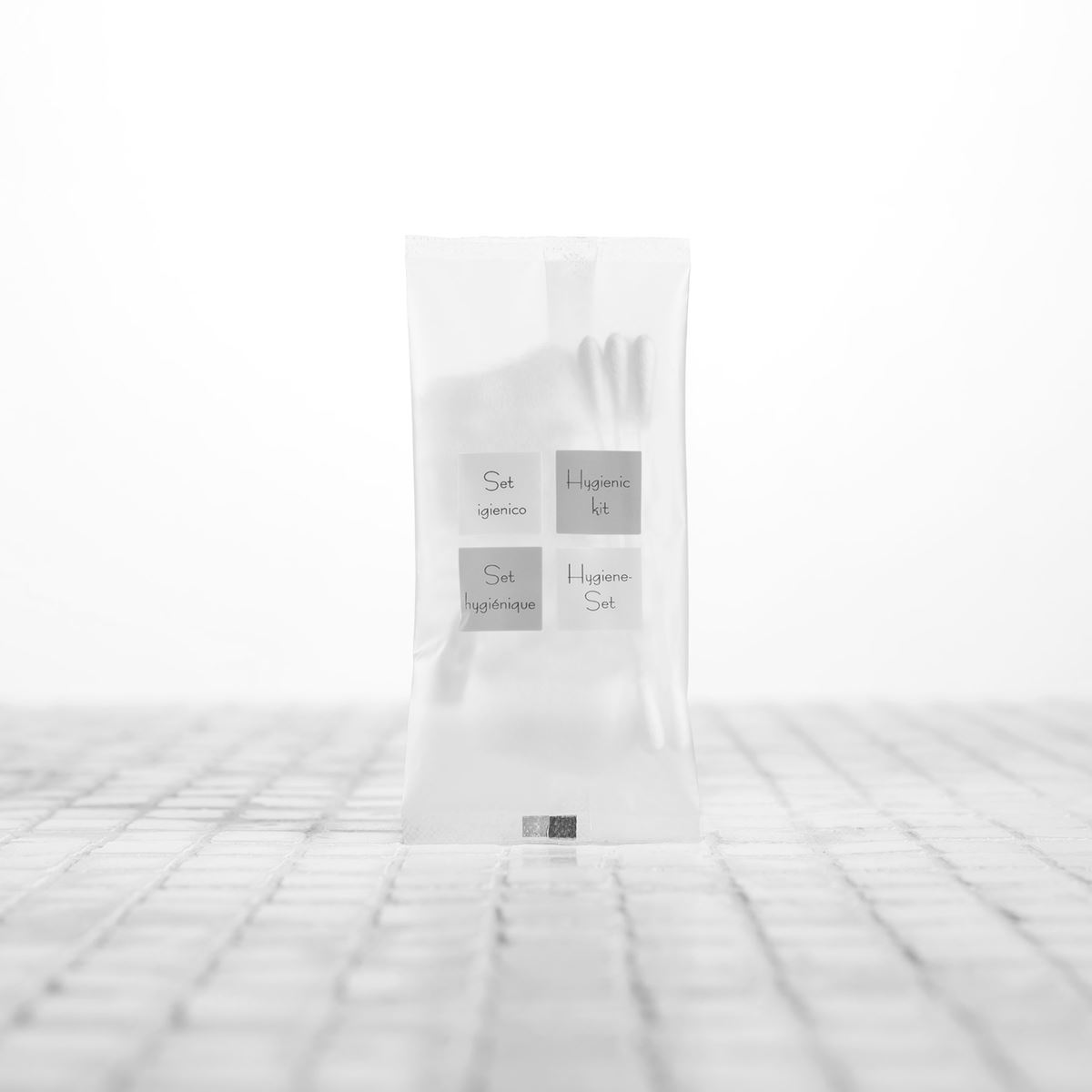 Neutra, Hygienic Kit